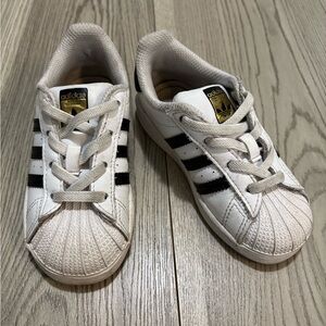 Adidas Superstar Sneakers Size 8K
